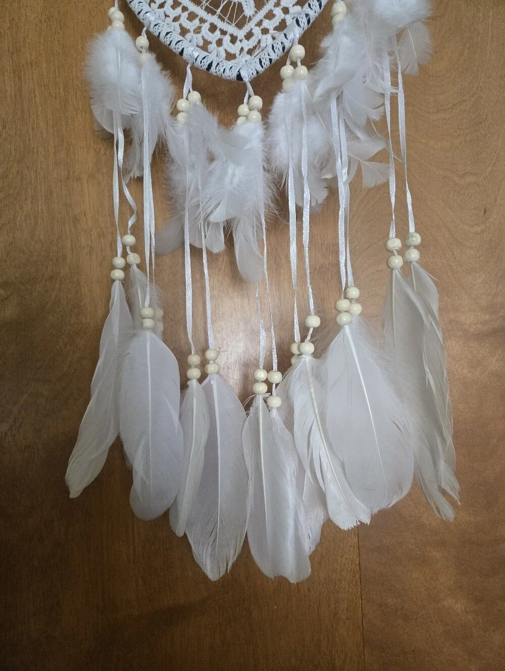 Handmade White Heart Dreamcatcher – Lace Boho Wall Hanging Decor. Decor12